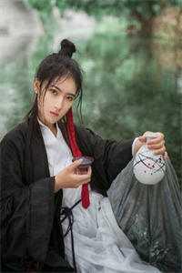 感觉自己好好笑的说说